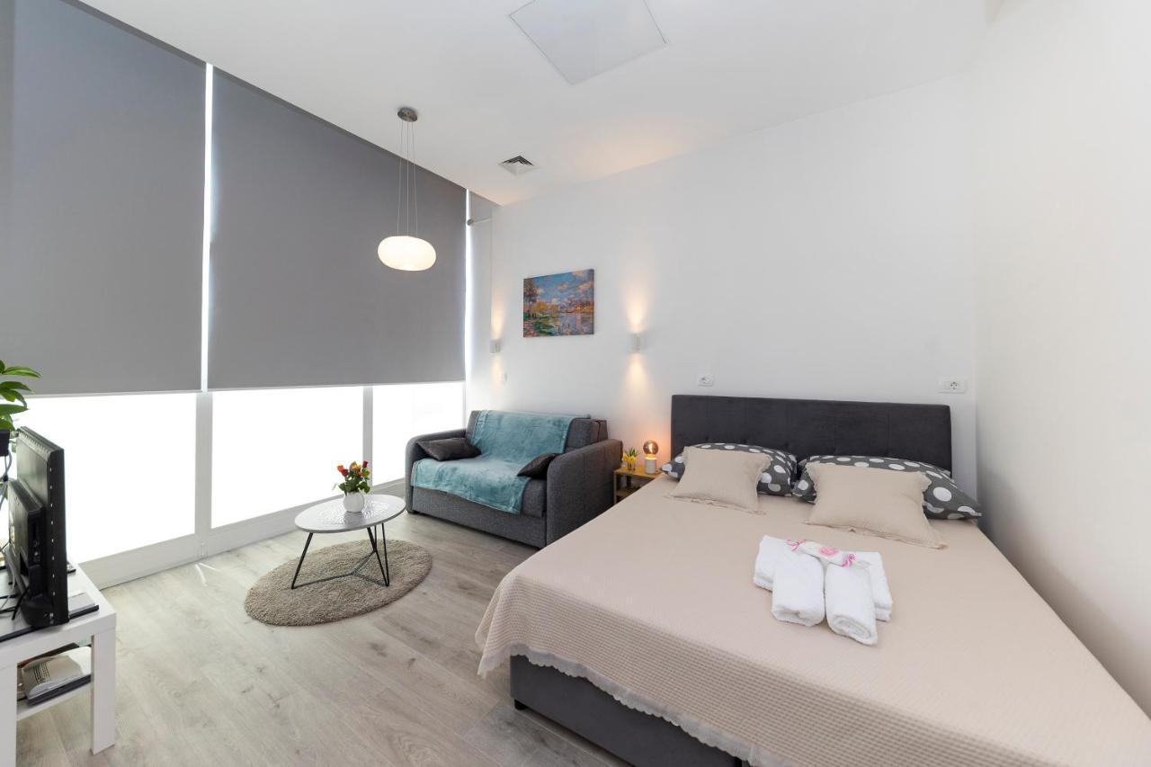 Studio Apartments Heart Of ザダル エクステリア 写真